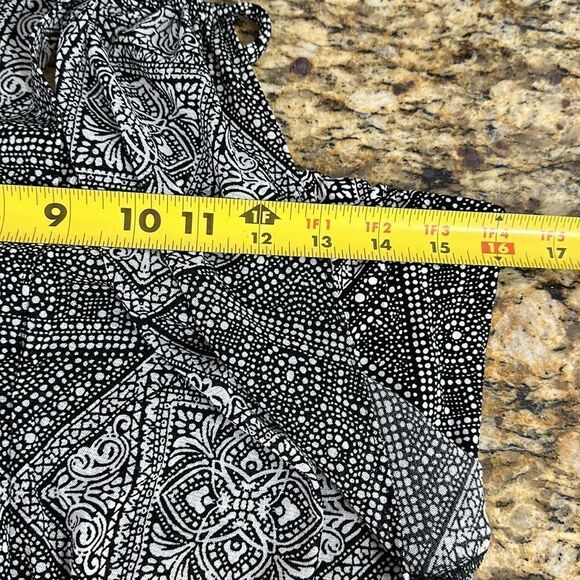 White House Black Market Sleeveless Printed Short Dress Size M - Picture 9 of 11